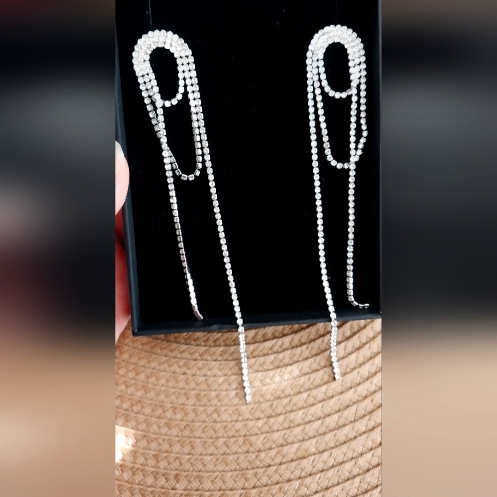 Shashi silver crystal earring